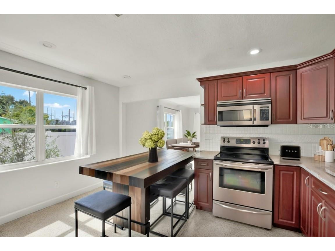 4954 1st Avenue S Saint Petersburg FL 33707 TB8411455 image9