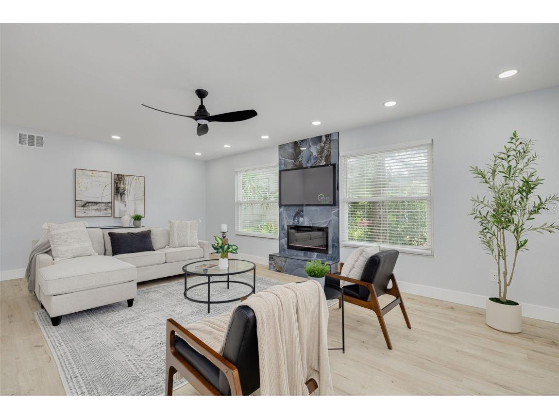 4954 2nd Avenue N Saint Petersburg FL 33710 TB8442314 image21