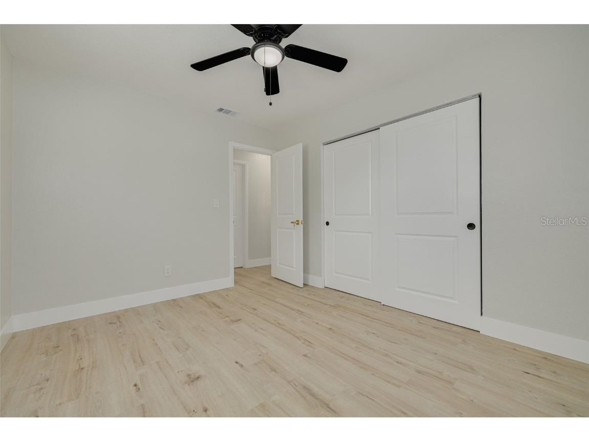 4954 2nd Avenue N Saint Petersburg FL 33710 TB8442314 image39