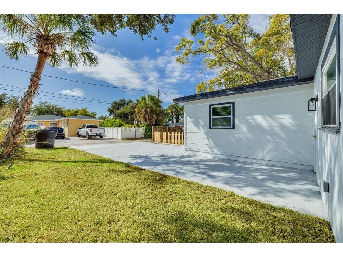 4954 2nd Avenue N Saint Petersburg FL 33710 TB8442314 image42