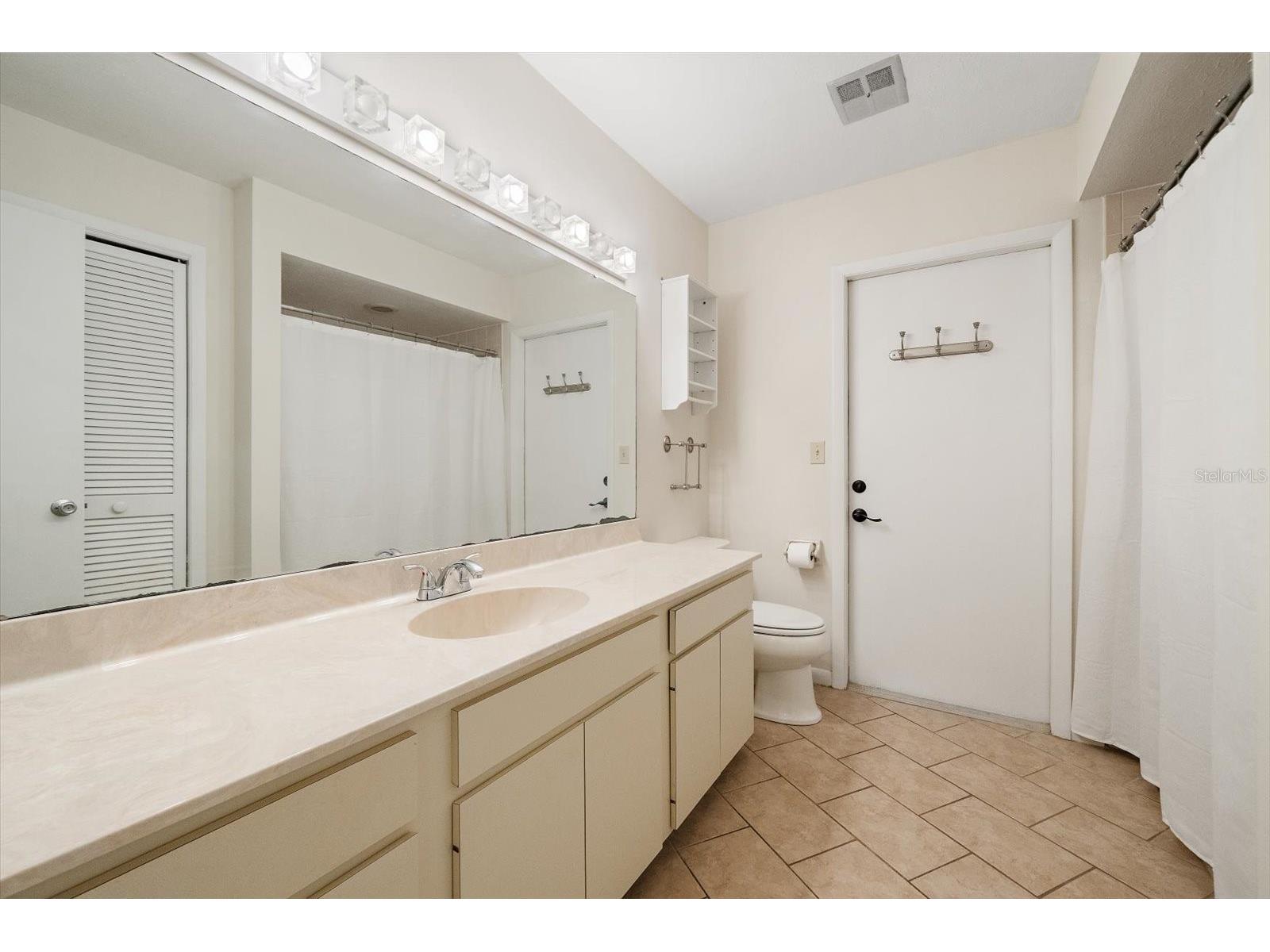 4954 Candlebush Circle Sarasota FL 34241 A4693252 image25