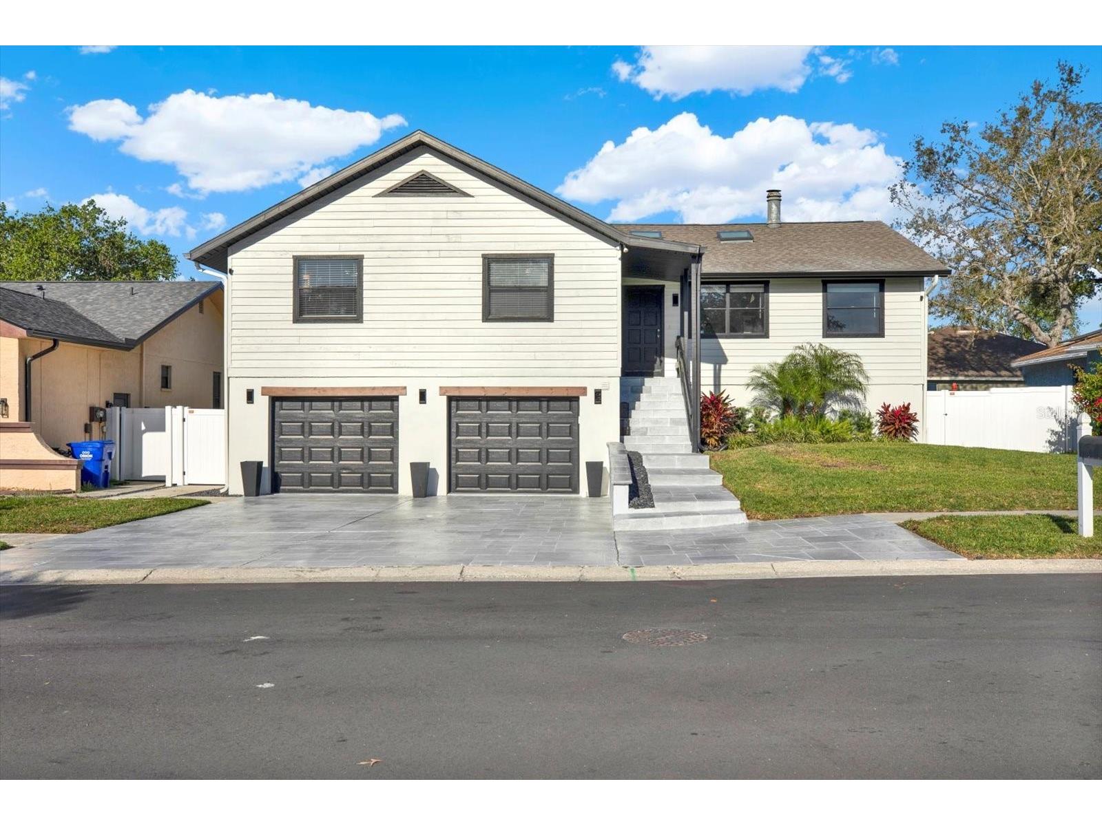 4954 Cardinal Trail Palm Harbor FL 34683 TB8364437 image1