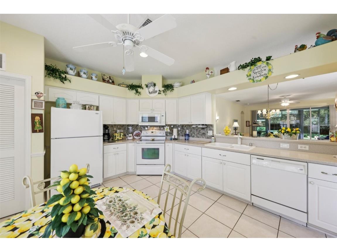 4954 Rainbow Trout Road Tavares FL 32778 - LITTLE LAKE HARRIS G5102019 image18