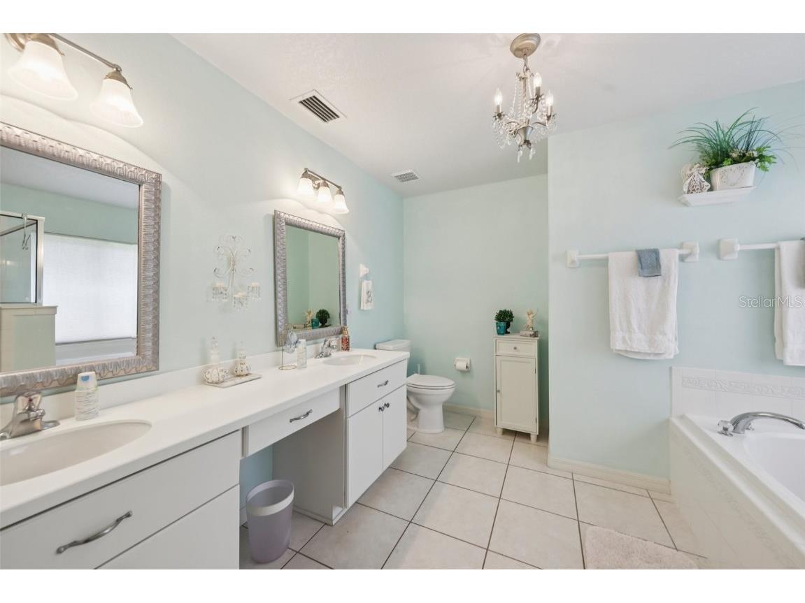 4954 Rainbow Trout Road Tavares FL 32778 - LITTLE LAKE HARRIS G5102019 image23