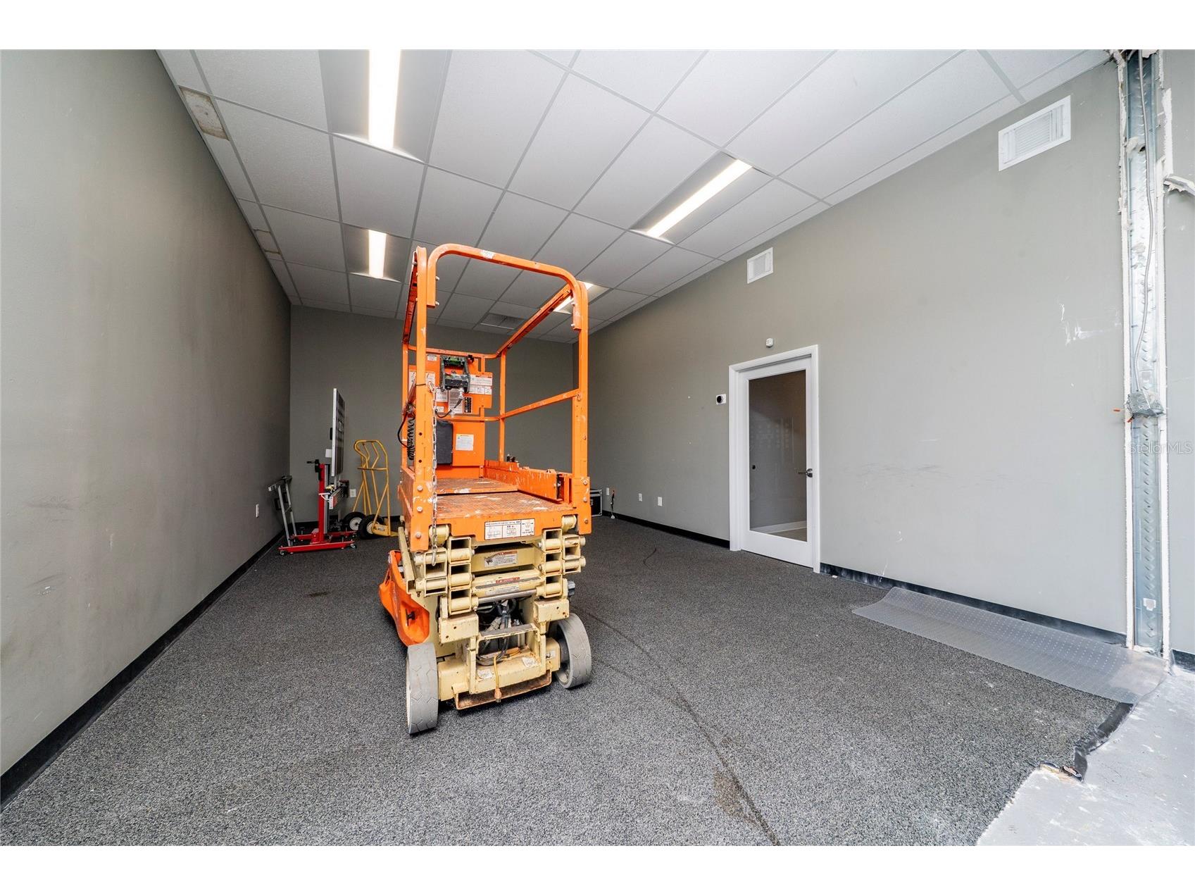 4954 S Orange Avenue Orlando FL 32806 S5138162 image11