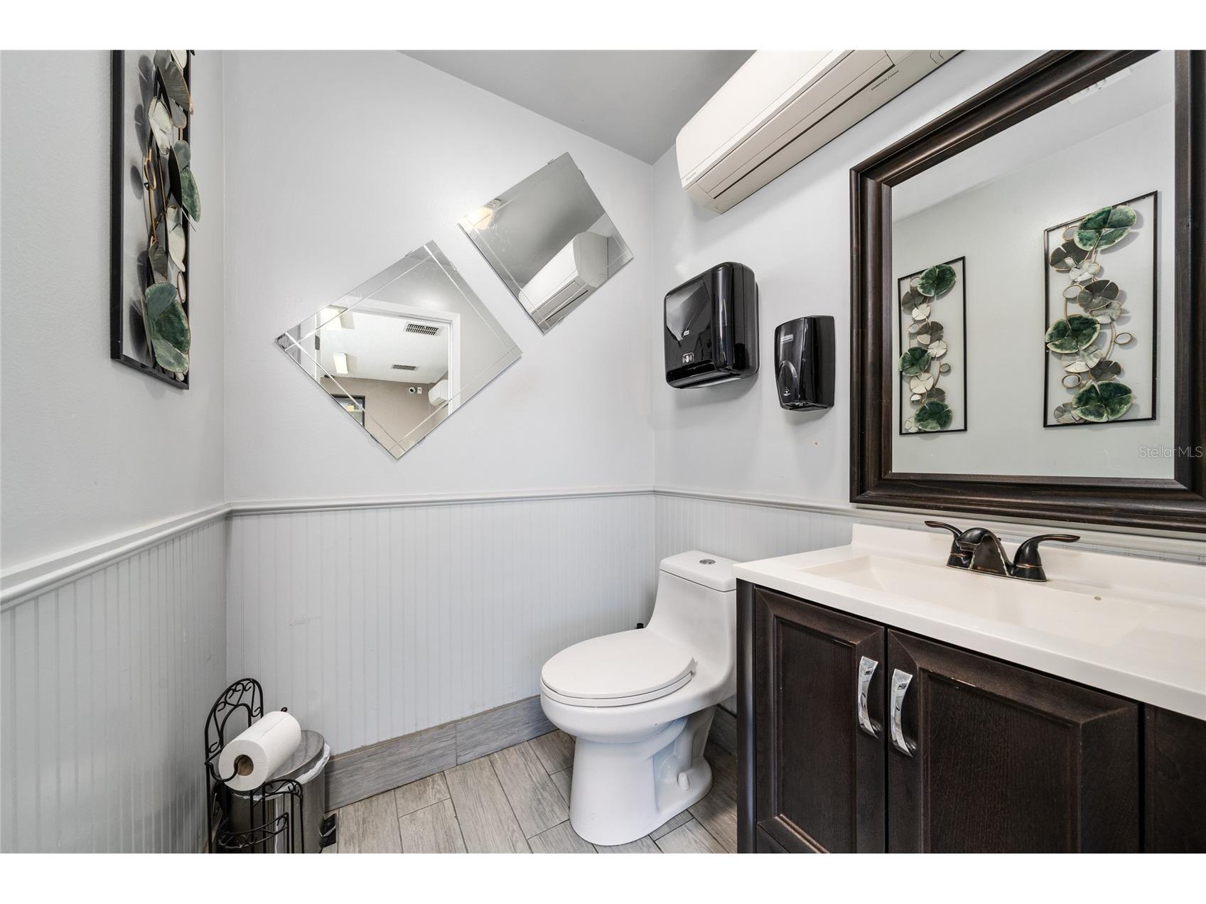 4954 S Orange Avenue Orlando FL 32806 S5138162 image5