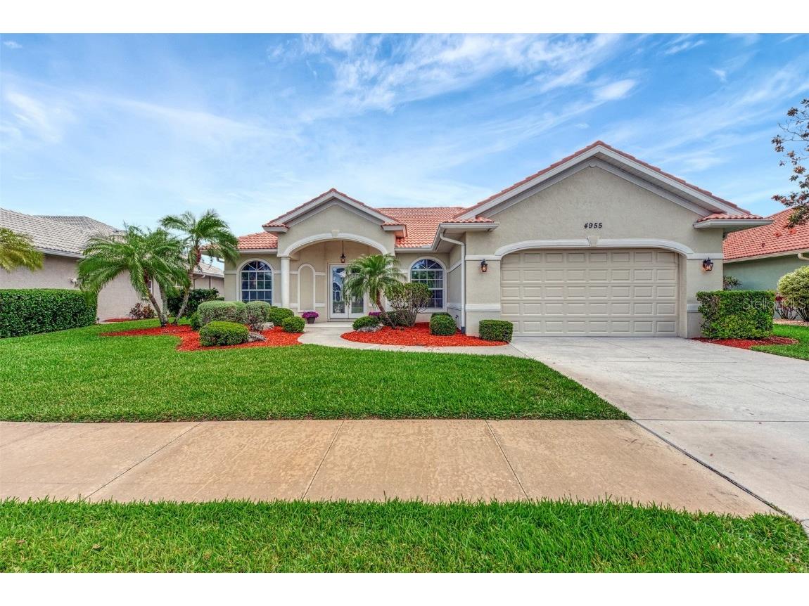 4955 Bella Terra Drive Venice FL 34293 N6132570 image1