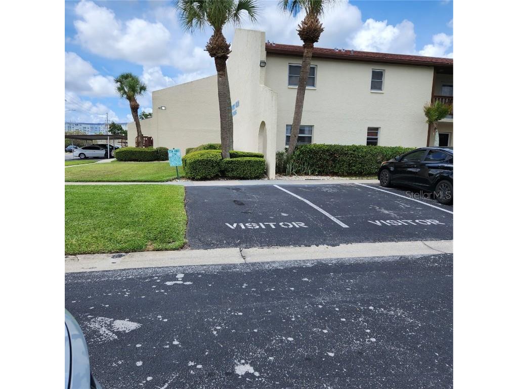 4956 Harbor Villa Lane #101 New Port Richey FL 34652 W7855390 image1