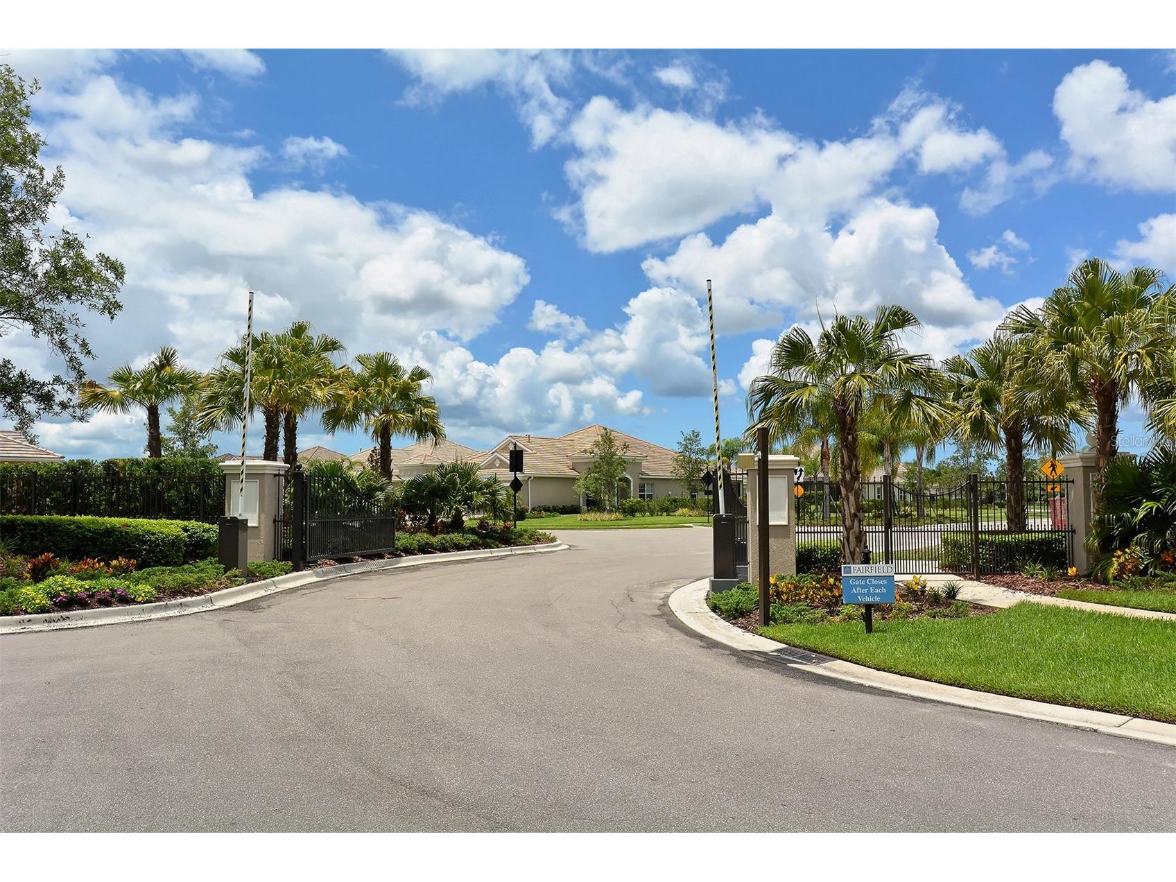 4956 Maymont Park Circle Bradenton FL 34203 A4699920 image3