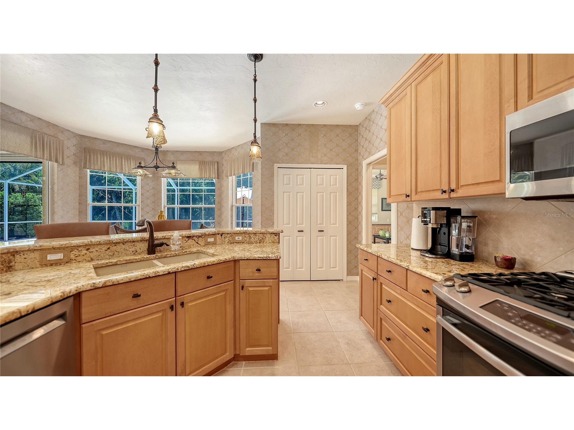 4956 Sabal Lake Circle Sarasota FL 34238 A4693032 image11