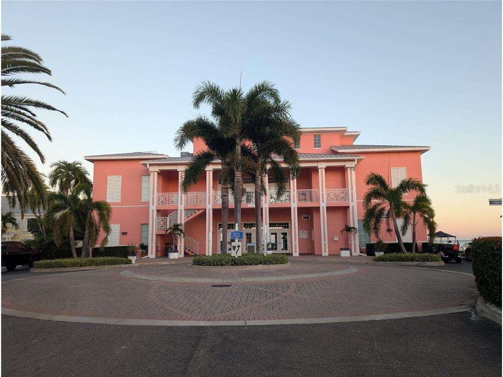 4957 Cobia Drive SE Saint Petersburg FL 33705 TB8454104 image21