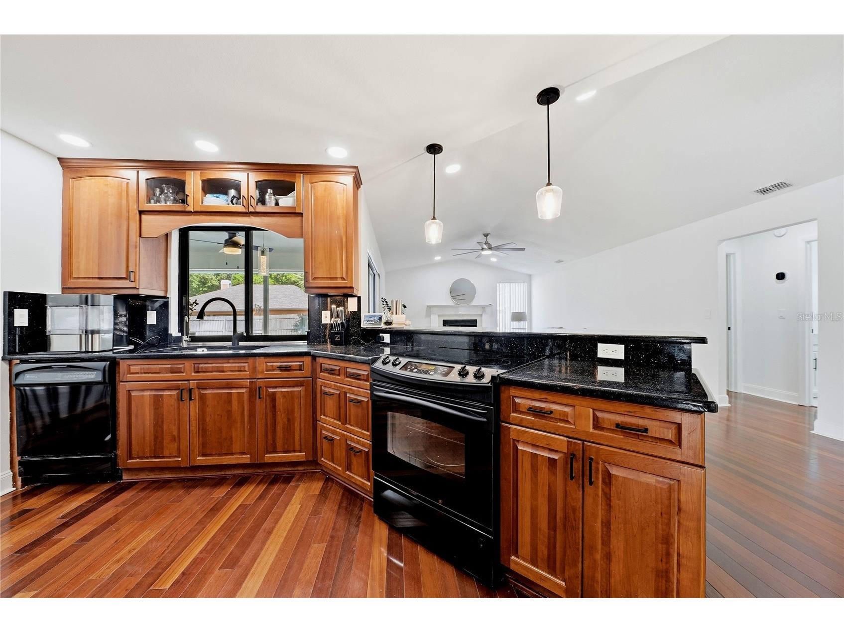 4957 Lake Valencia Boulevard E Palm Harbor FL 34684 TB8509461 image9