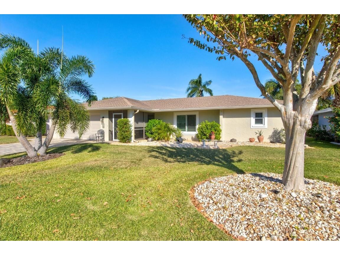4957 Taywater Dell Sarasota FL 34235 A4590290 image1