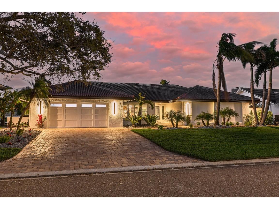 4959 58th Avenue S Saint Petersburg FL 33715 TB8439046 image1