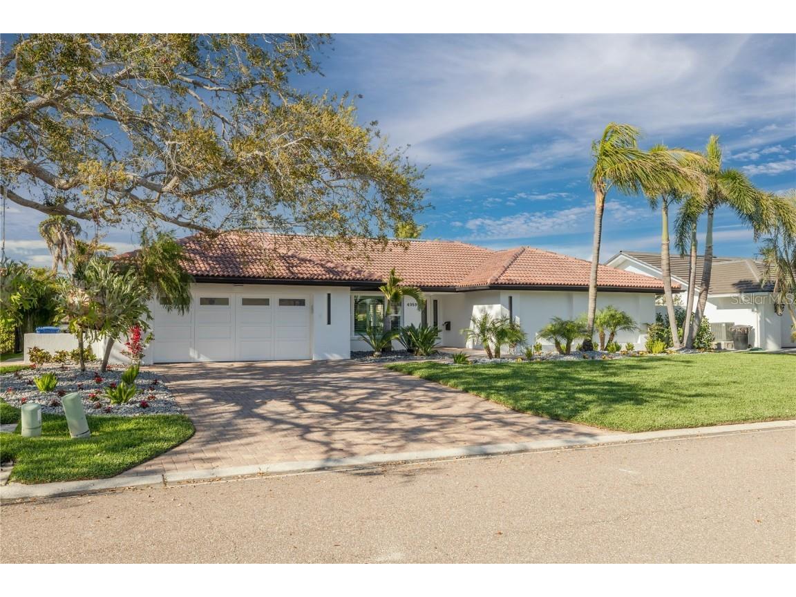 4959 58th Avenue S Saint Petersburg FL 33715 TB8439046 image13