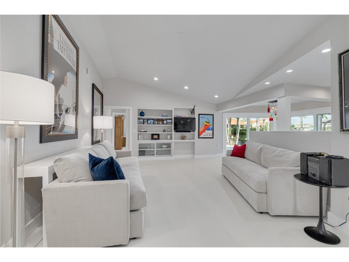 4959 58th Avenue S Saint Petersburg FL 33715 TB8439046 image22