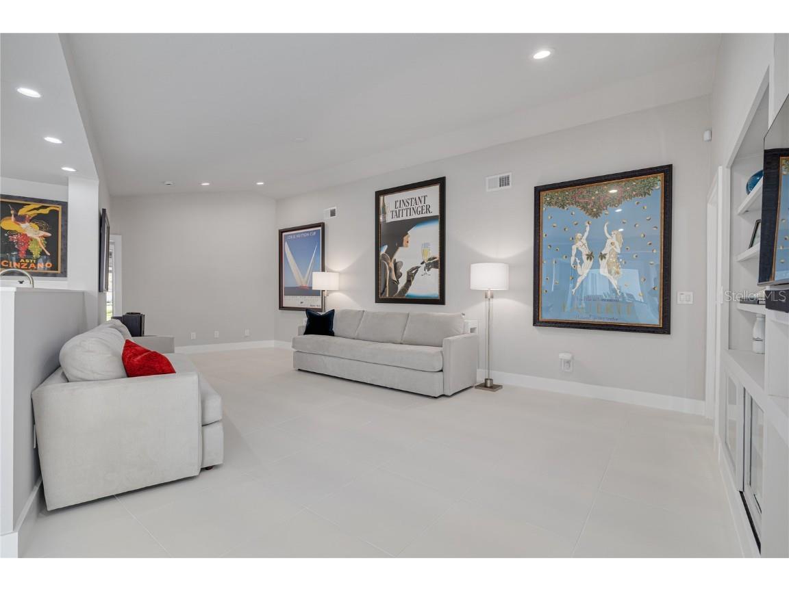 4959 58th Avenue S Saint Petersburg FL 33715 TB8439046 image23