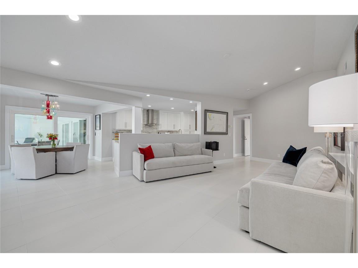 4959 58th Avenue S Saint Petersburg FL 33715 TB8439046 image24