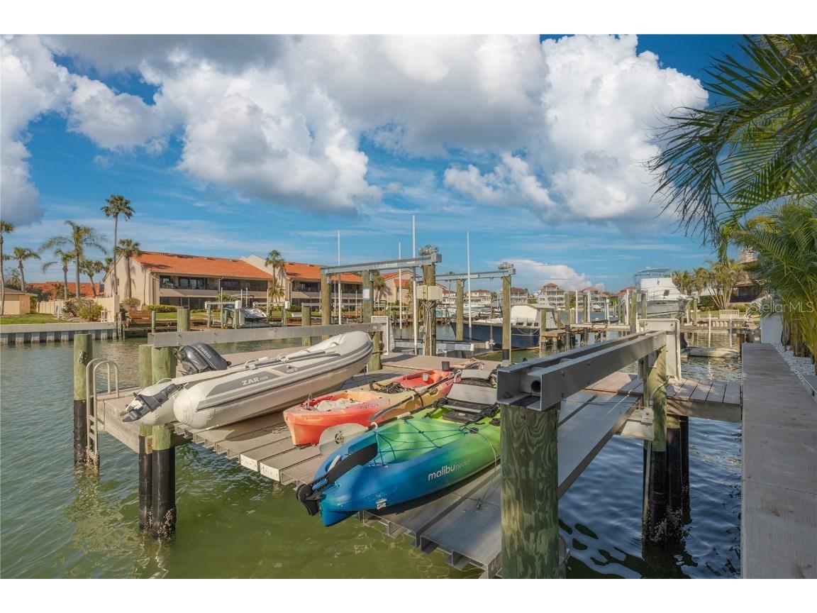 4959 58th Avenue S Saint Petersburg FL 33715 TB8439046 image62