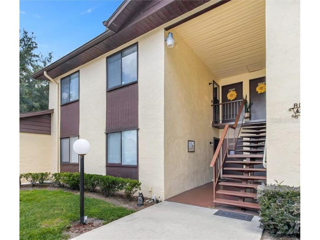 496 Bahia Circle #B Ocala FL 34472 OM707432 image1