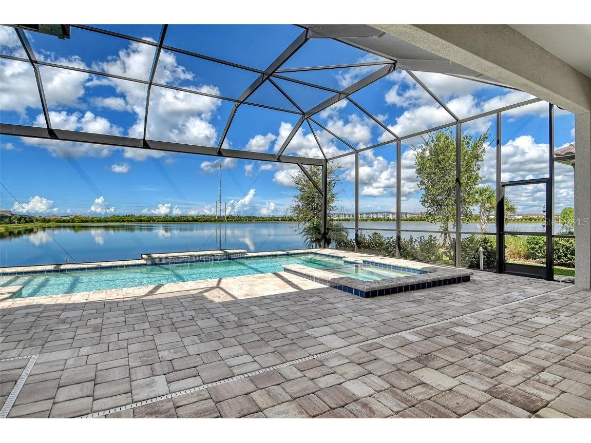 496 Bocelli Drive North Venice FL 34275 A4666628 image10