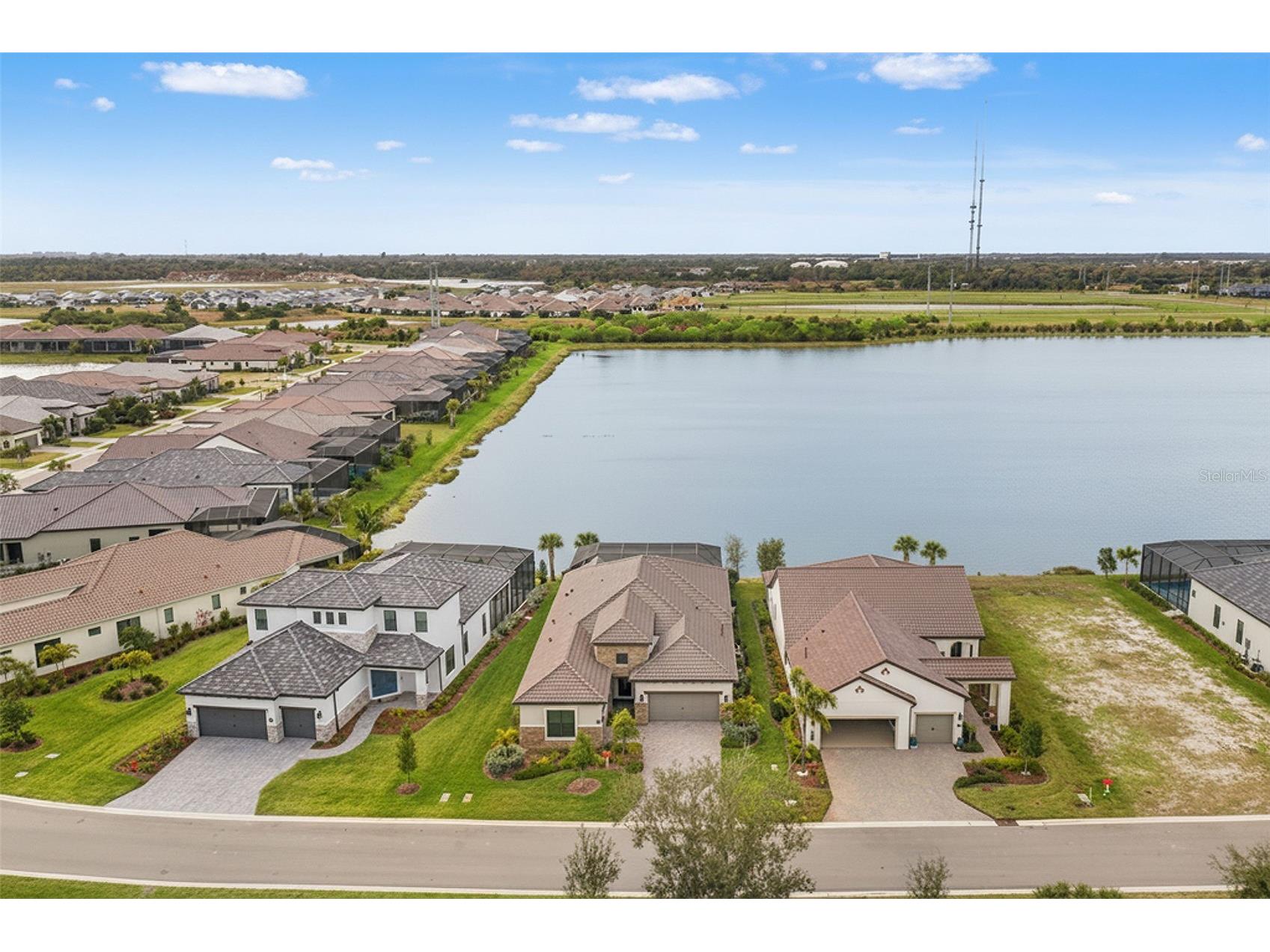 496 Bocelli Drive North Venice FL 34275 TB8482319 image2