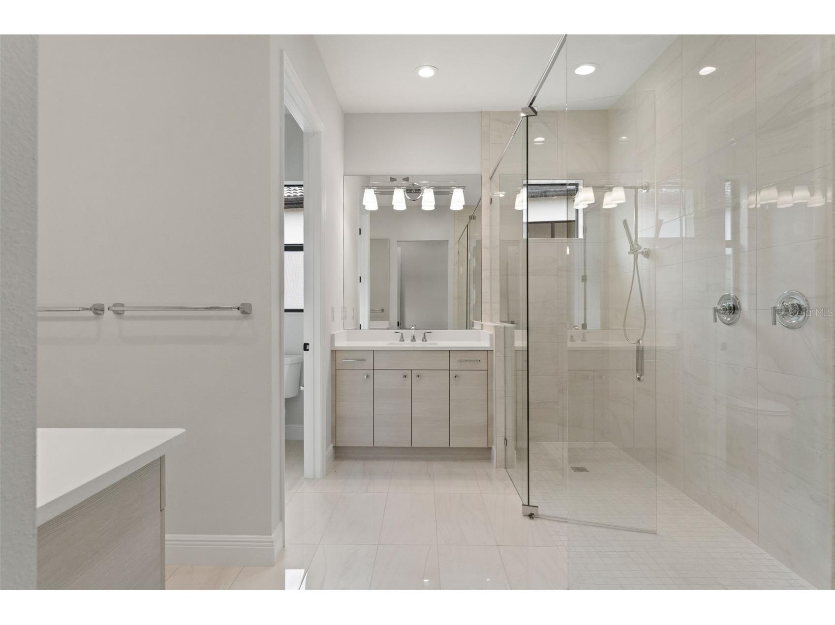 496 Bocelli Drive North Venice FL 34275 TB8482319 image41