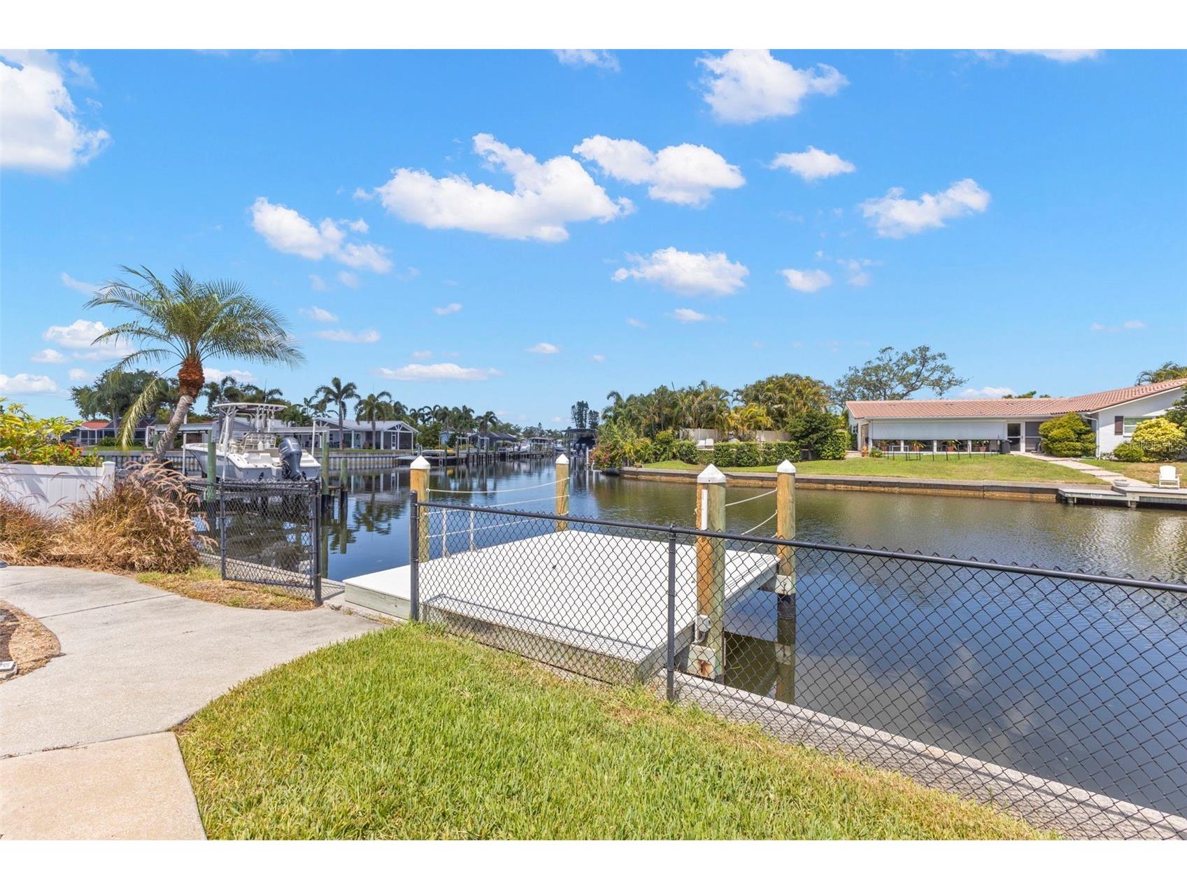 4960 Dover Street NE Saint Petersburg FL 33703 TB8522392 image10