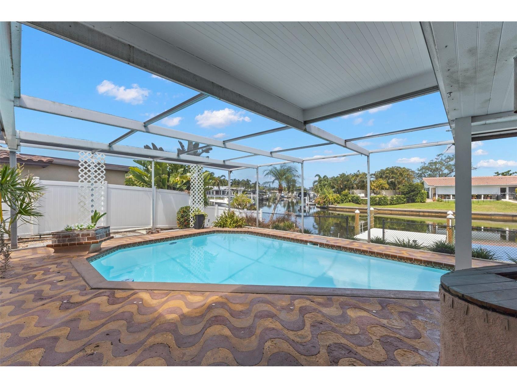 4960 Dover Street NE Saint Petersburg FL 33703 TB8522392 image12