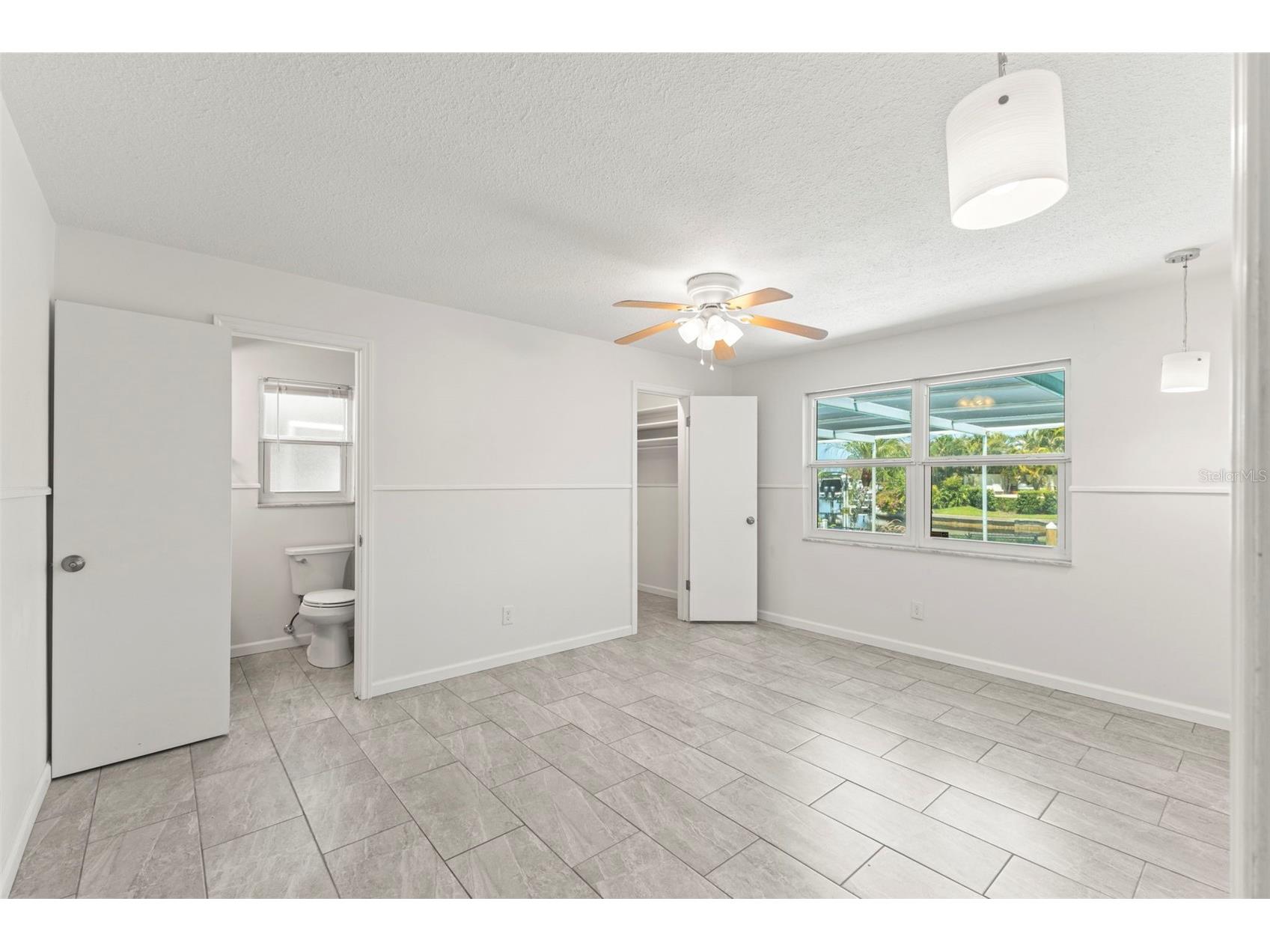 4960 Dover Street NE Saint Petersburg FL 33703 TB8522392 image17