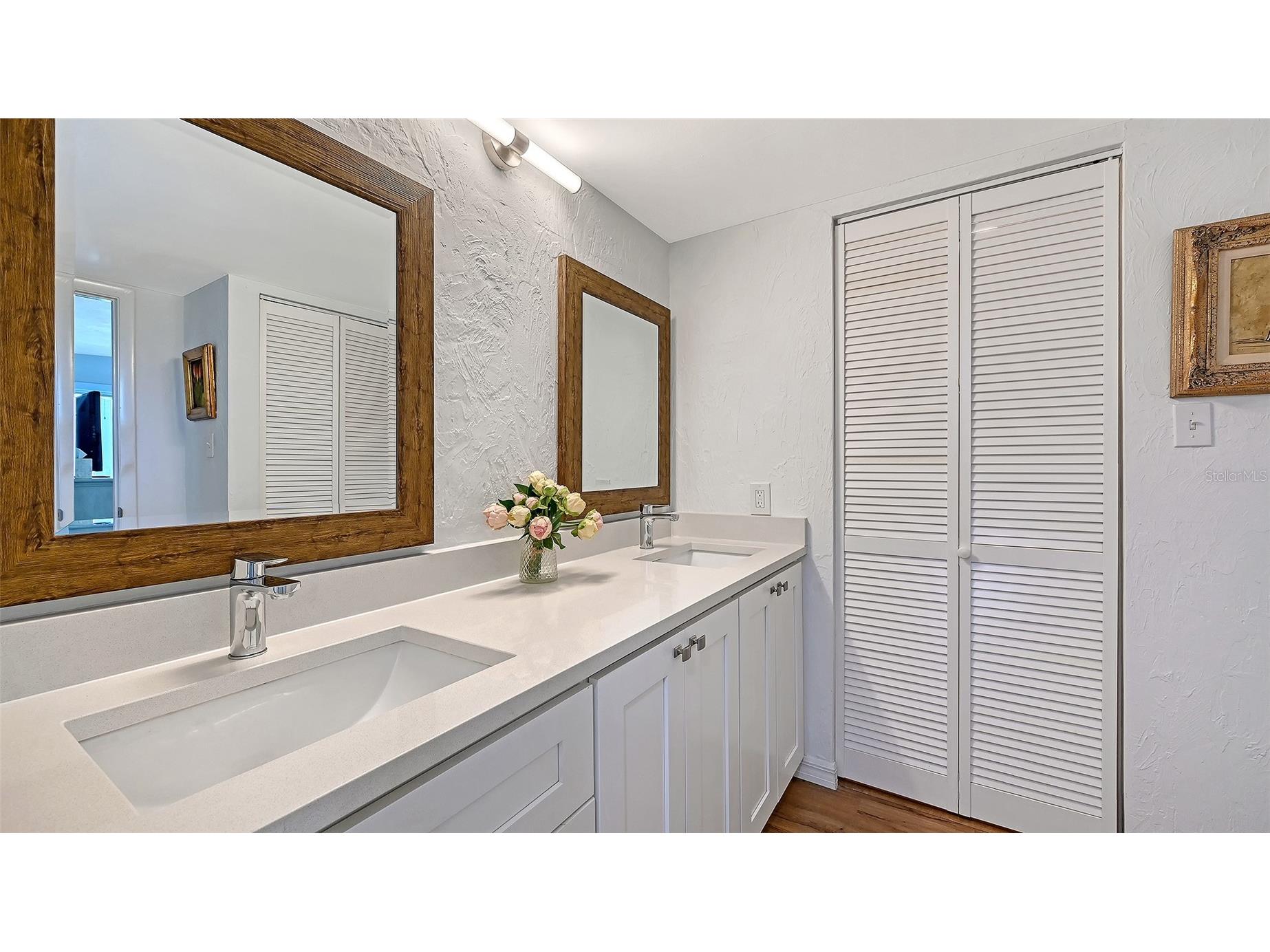 4960 Gulf Of Mexico Drive #204 Longboat Key FL 34228 A4677420 image24