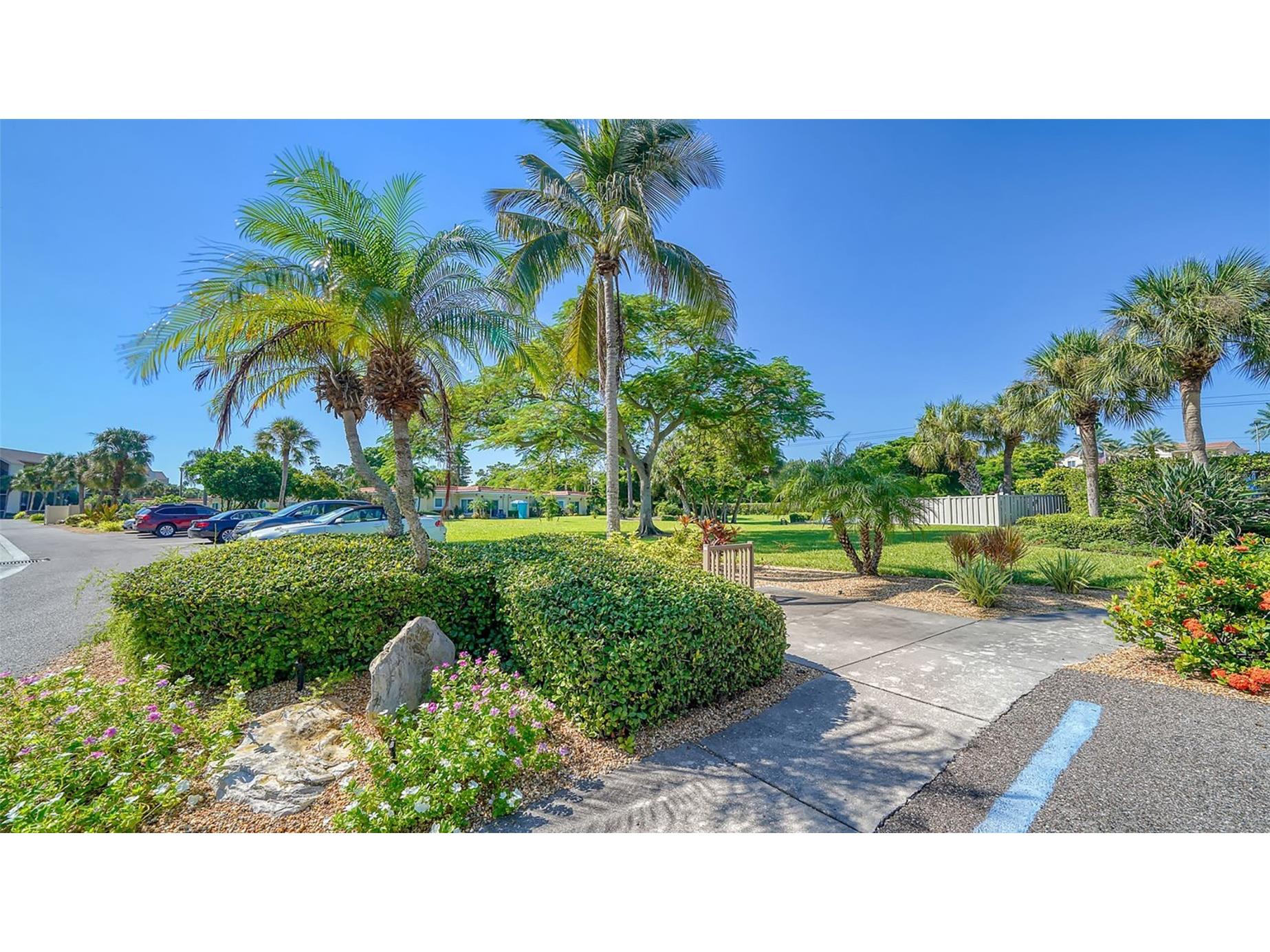 4960 Gulf Of Mexico Drive #204 Longboat Key FL 34228 A4677420 image55