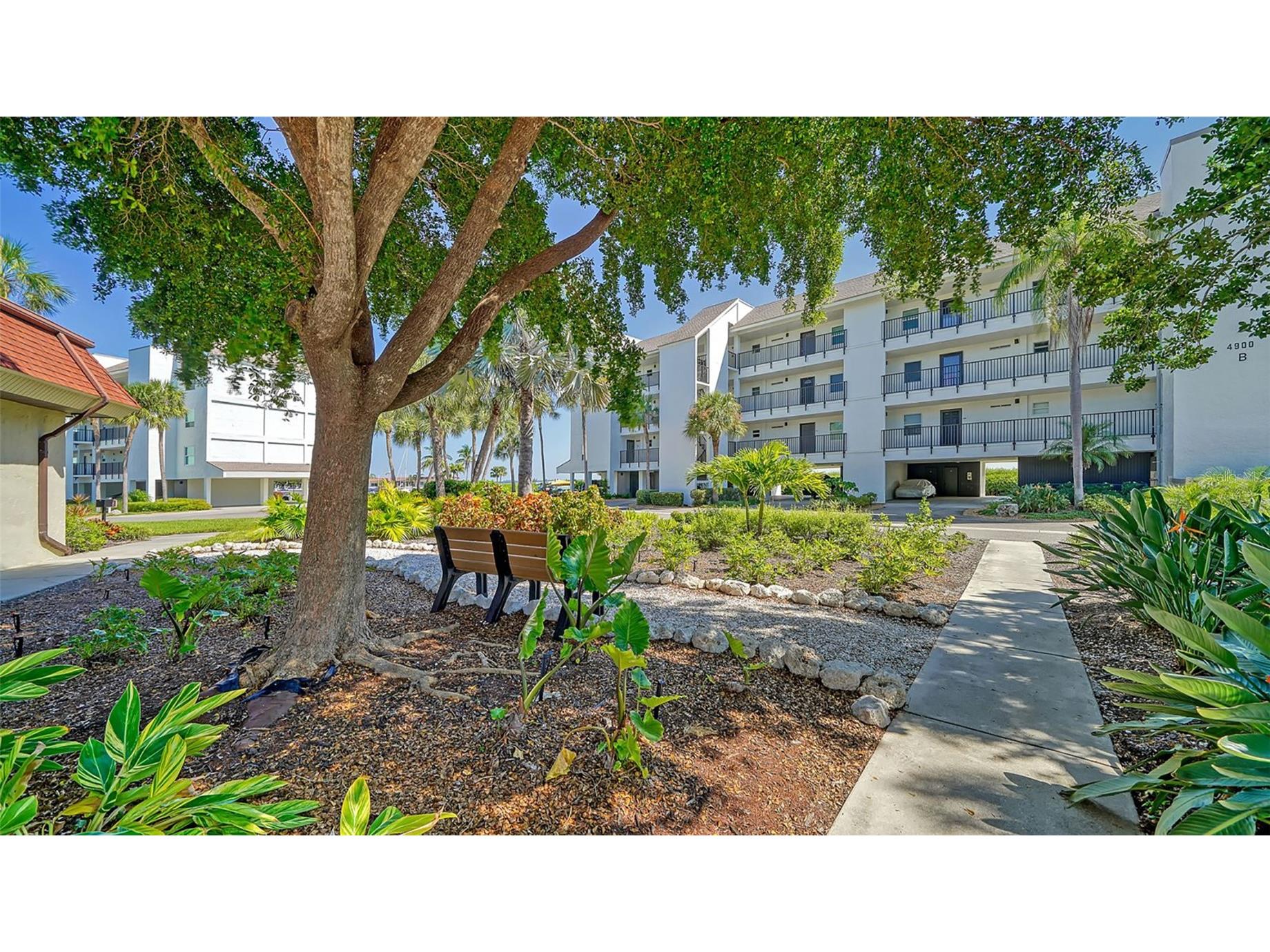 4960 Gulf Of Mexico Drive #204 Longboat Key FL 34228 A4677420 image58