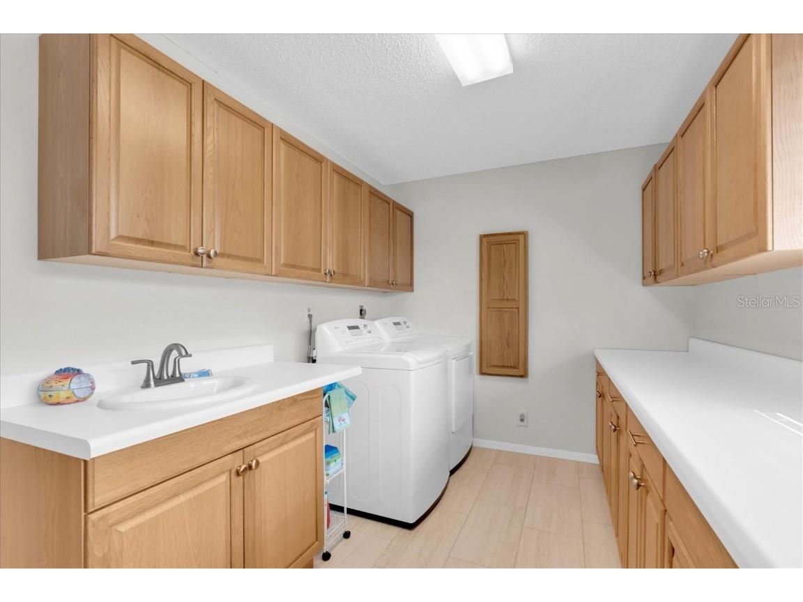 4961 61st Avenue S Saint Petersburg FL 33715 TB8451116 image35