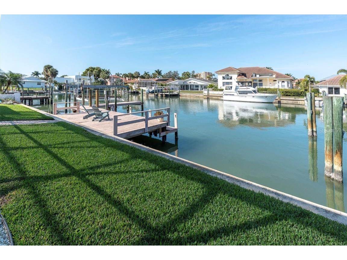 4961 61st Avenue S Saint Petersburg FL 33715 TB8451116 image53