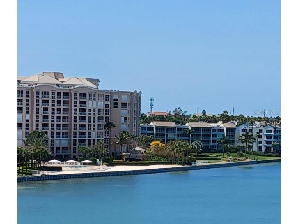 4961 Bacopa Lane S #102 Saint Petersburg FL 33715 - BOCA CIEGA BAY U8217508 image1