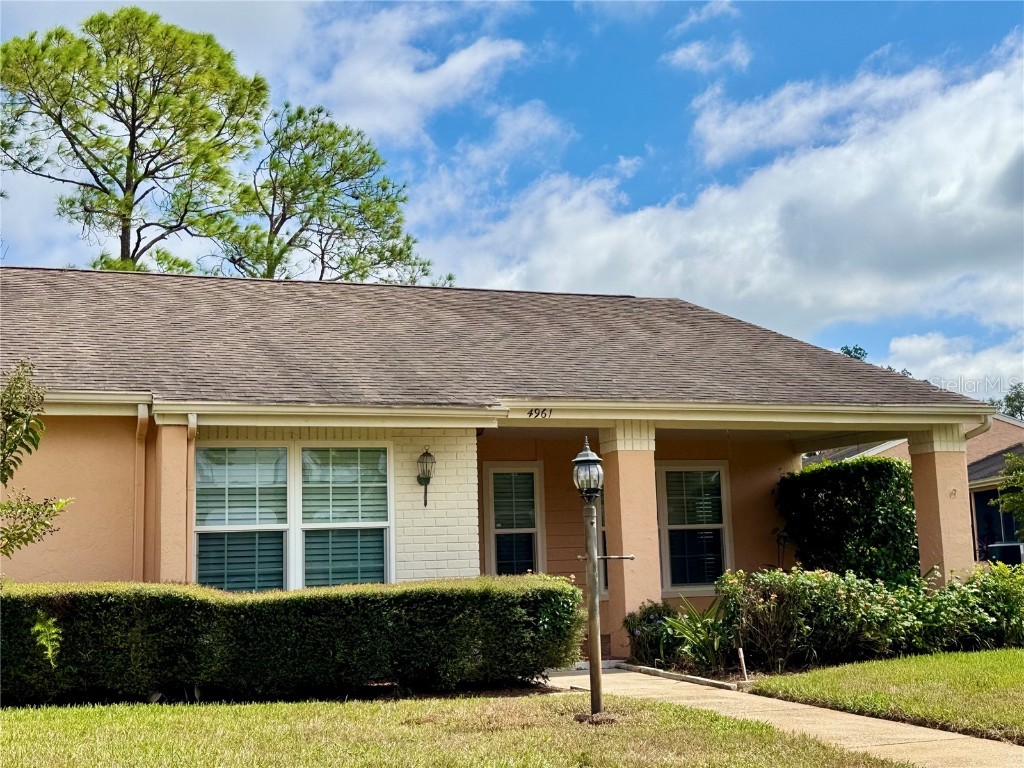 4961 Grist Mill Circle New Port Richey FL 34655 W7879376 image2