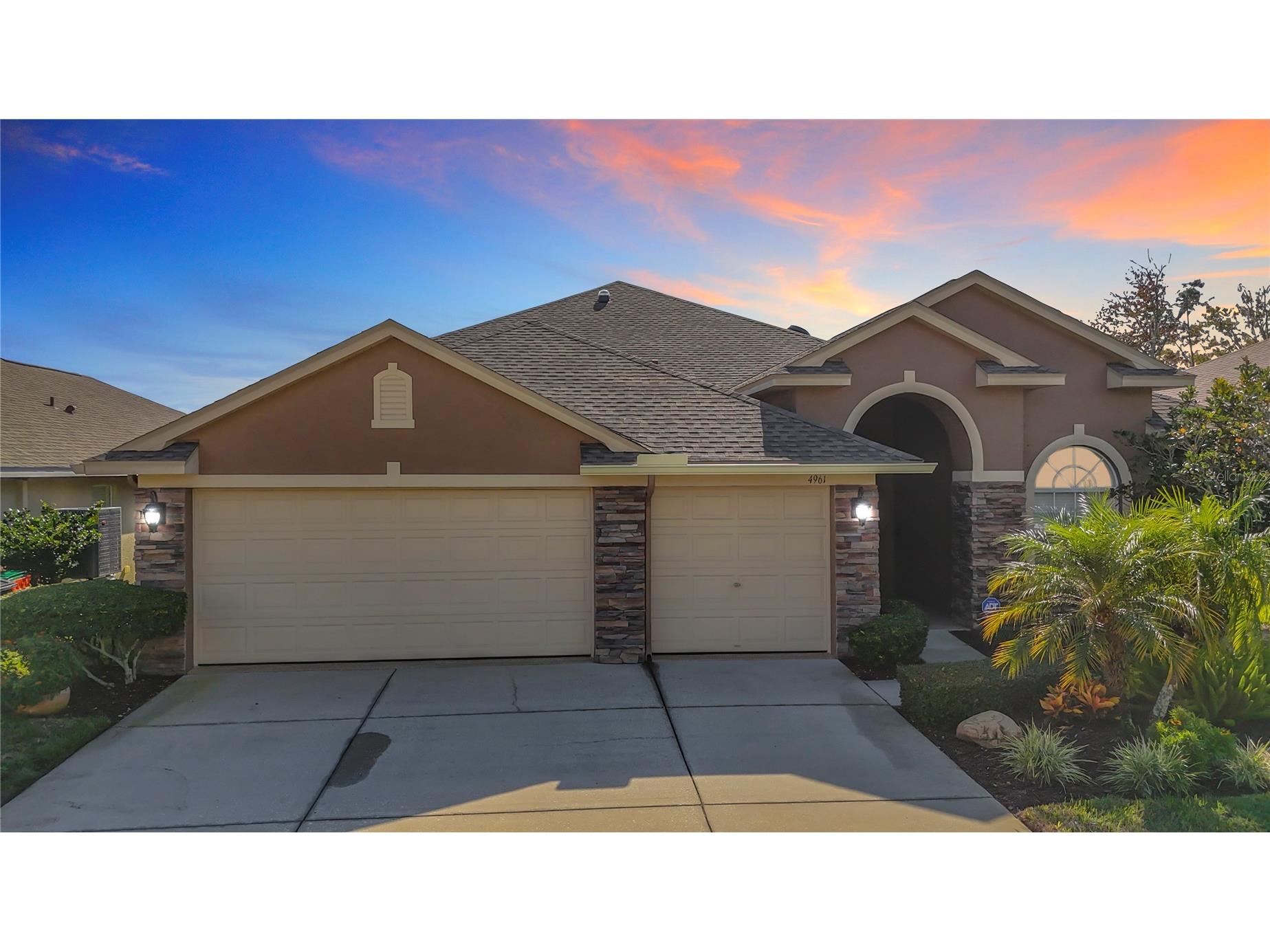 4961 W Breeze Circle Palm Harbor FL 34683 TB8453071 image1