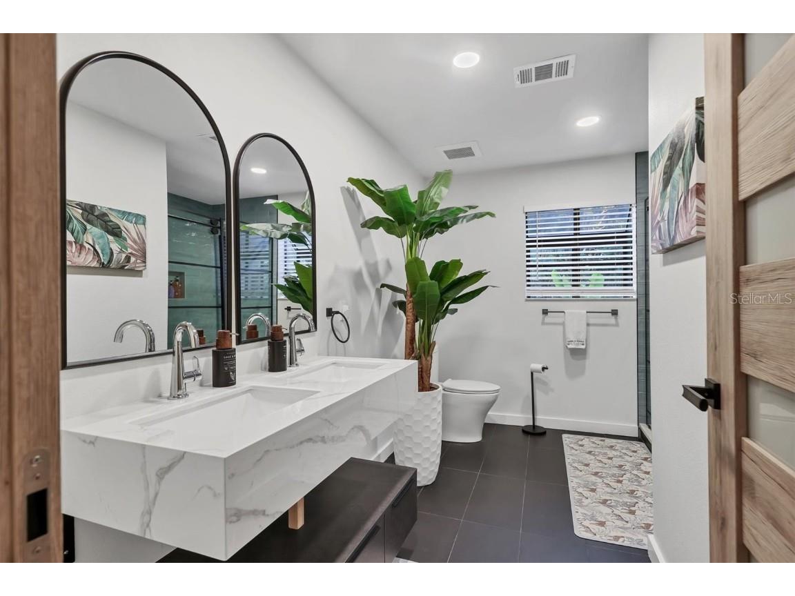 4962 Leatha Lane Sarasota FL 34232 A4671377 image39