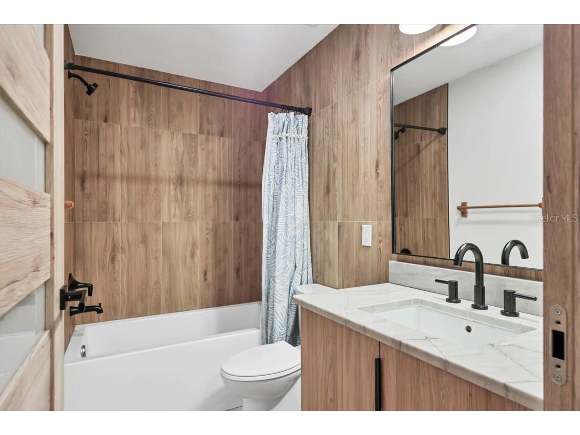 4962 Leatha Lane Sarasota FL 34232 A4671377 image42