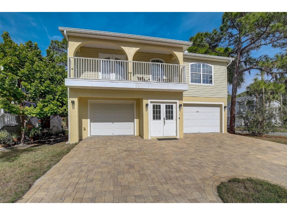 4963 Marina Palms Drive Port Richey FL 34668 U8227451 image1