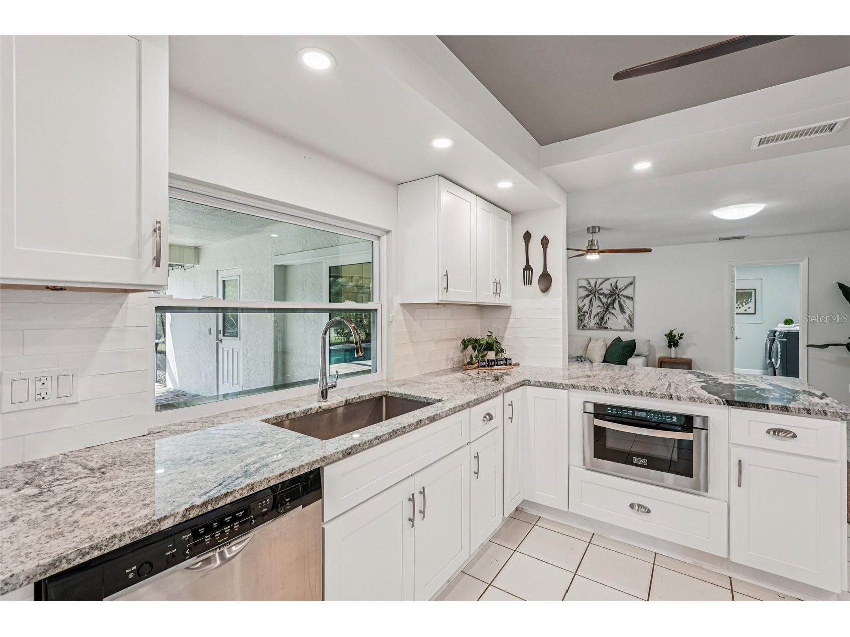 4963 Rutland Gate Sarasota FL 34235 A4674641 image16