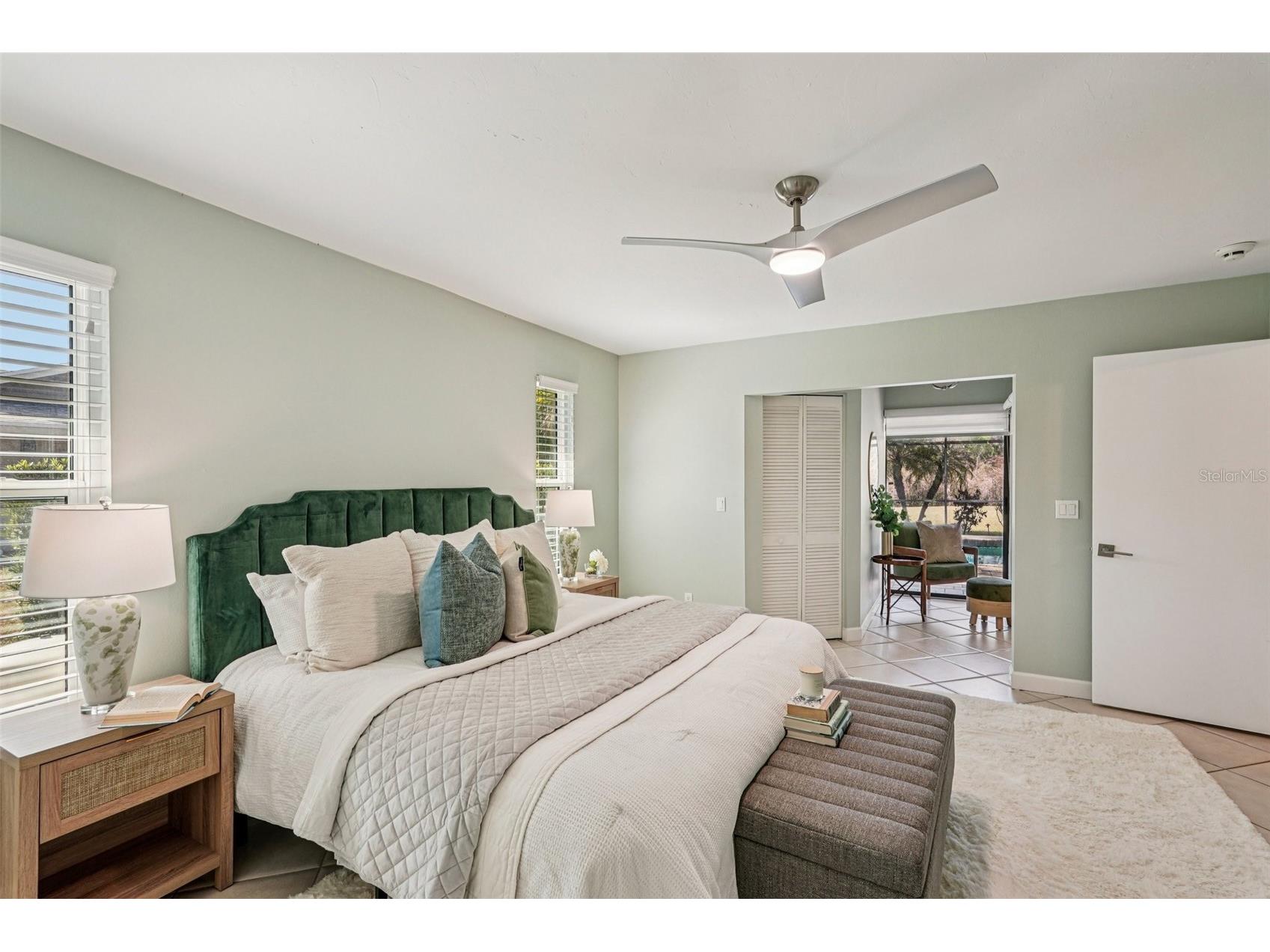 4963 Rutland Gate Sarasota FL 34235 A4674641 image22