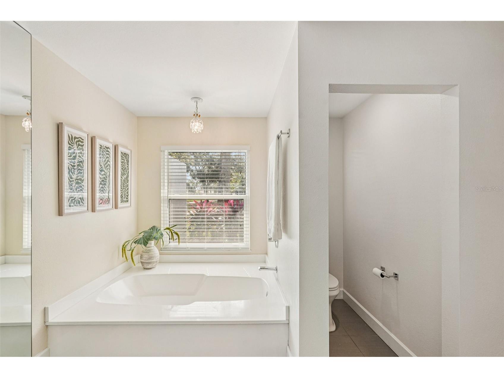 4963 Rutland Gate Sarasota FL 34235 A4674641 image29