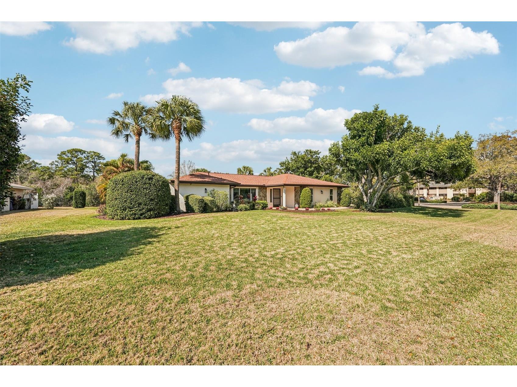 4963 Rutland Gate Sarasota FL 34235 A4674641 image3