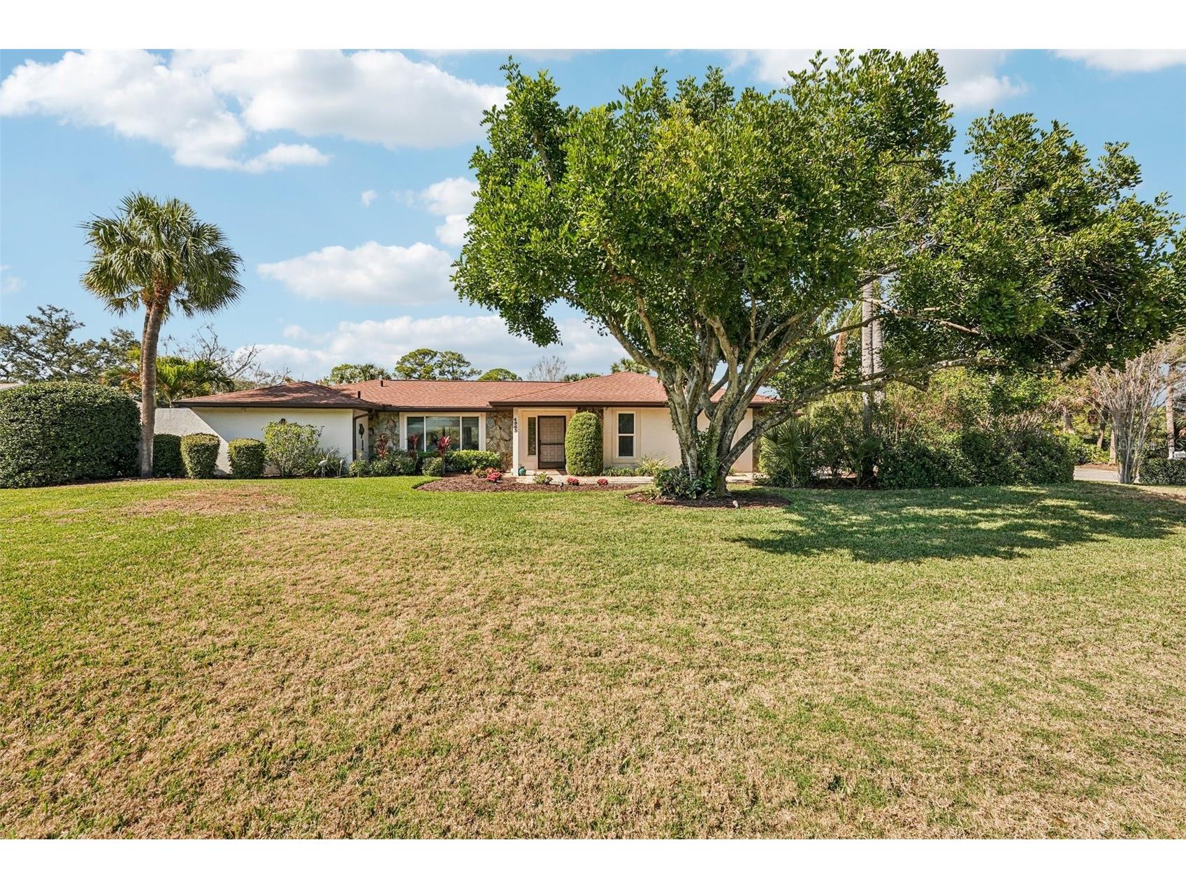 4963 Rutland Gate Sarasota FL 34235 A4674641 image4