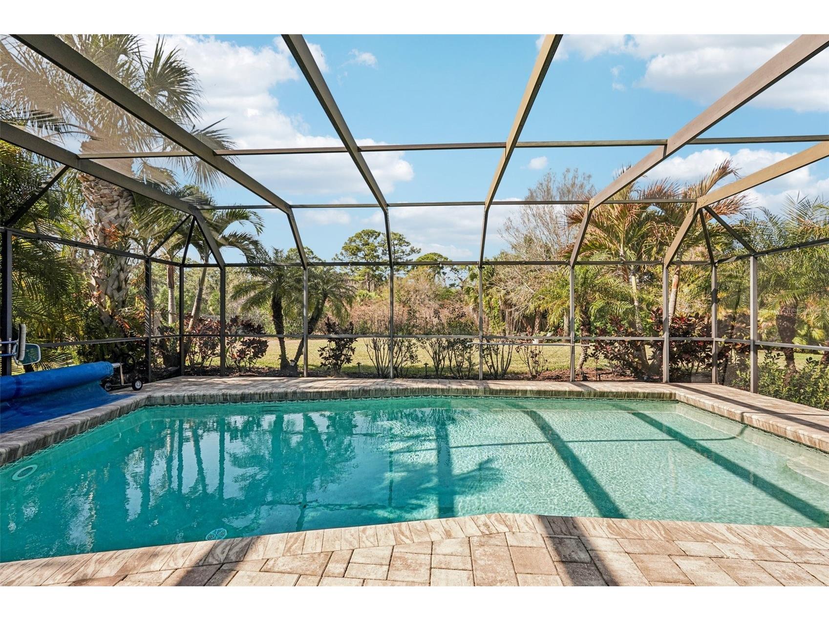 4963 Rutland Gate Sarasota FL 34235 A4674641 image40