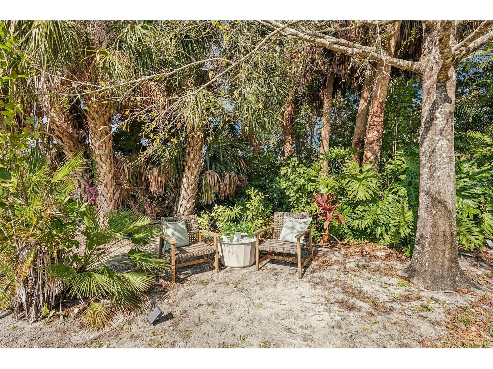 4963 Rutland Gate Sarasota FL 34235 A4674641 image46