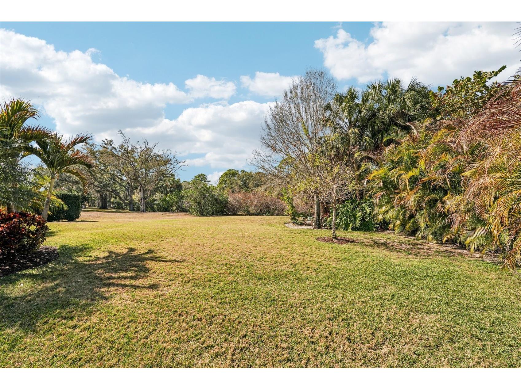 4963 Rutland Gate Sarasota FL 34235 A4674641 image52