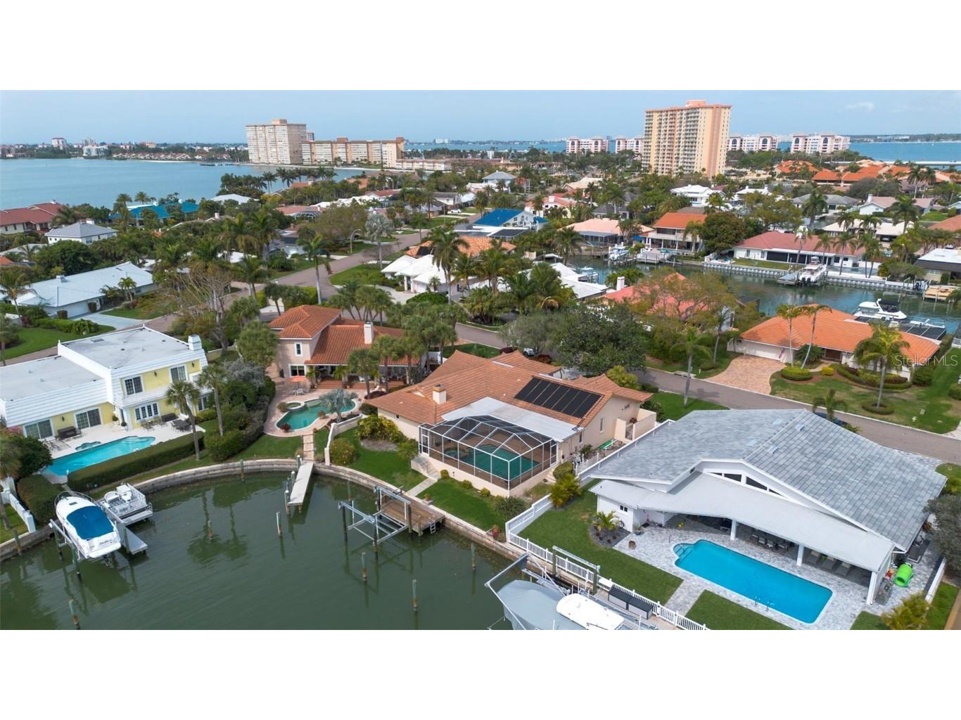 4964 60th Avenue S Saint Petersburg FL 33715 - TAMPA BAY U8233333 image1
